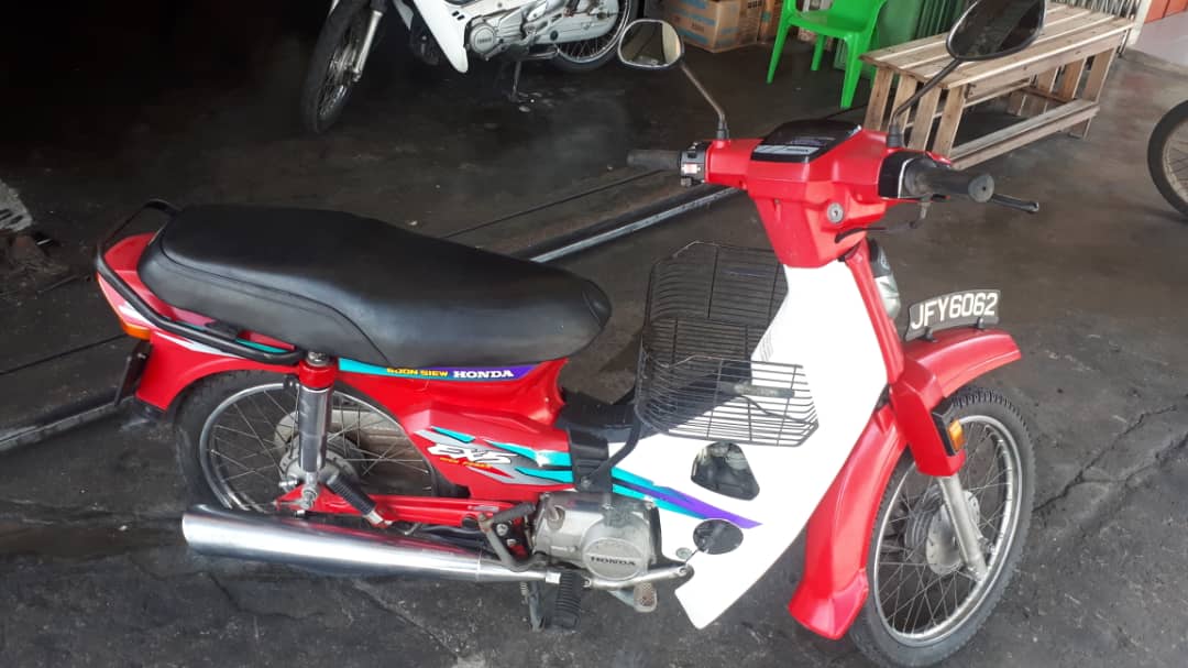 Used Honda Motorcycle - EX5 - Engine